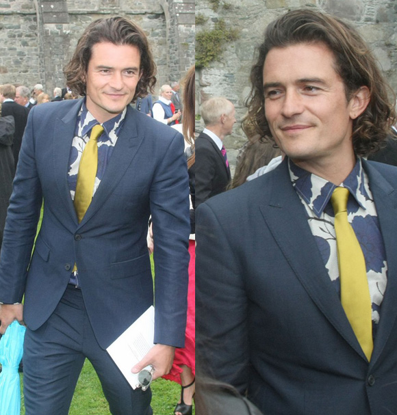 camisa estampada com terno